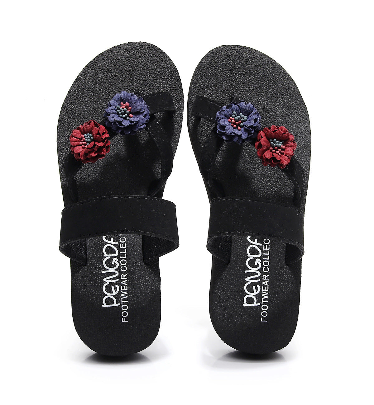 Las nuevas estudiantes de verano usan chanclas