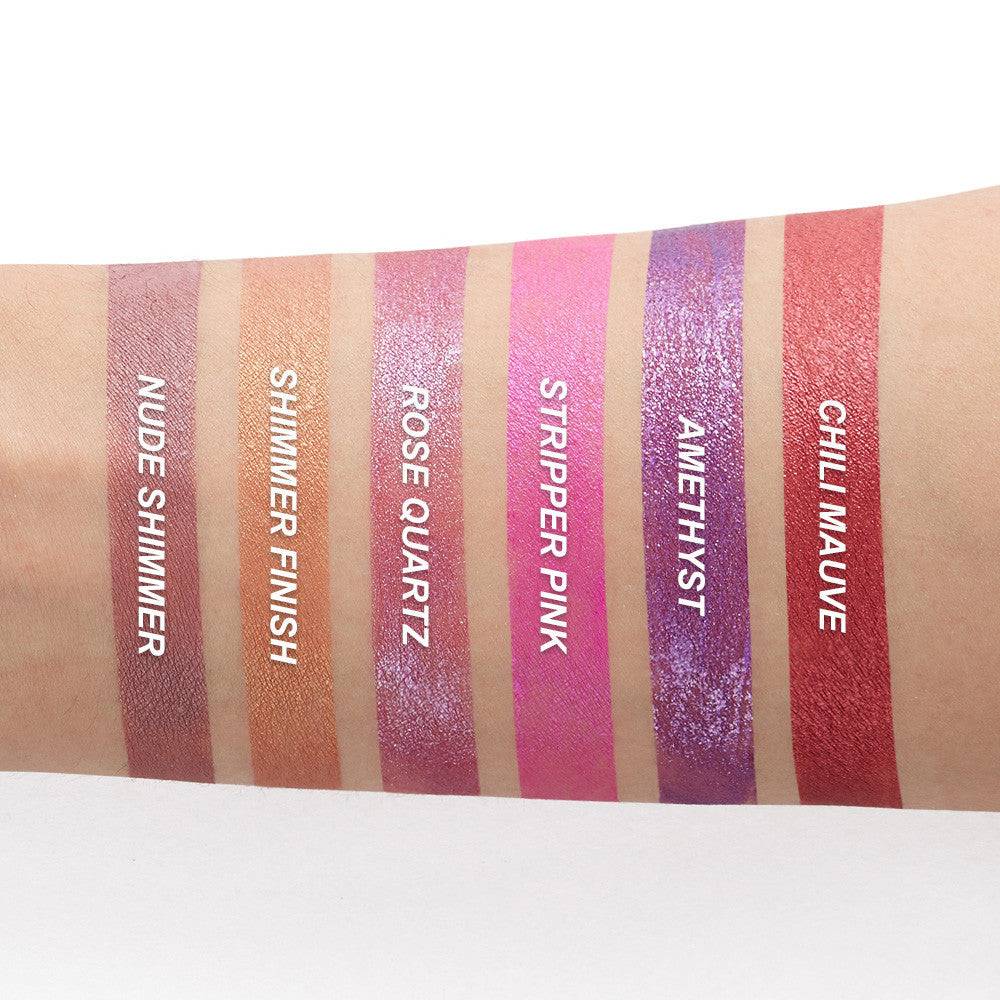 Metallic lip gloss



