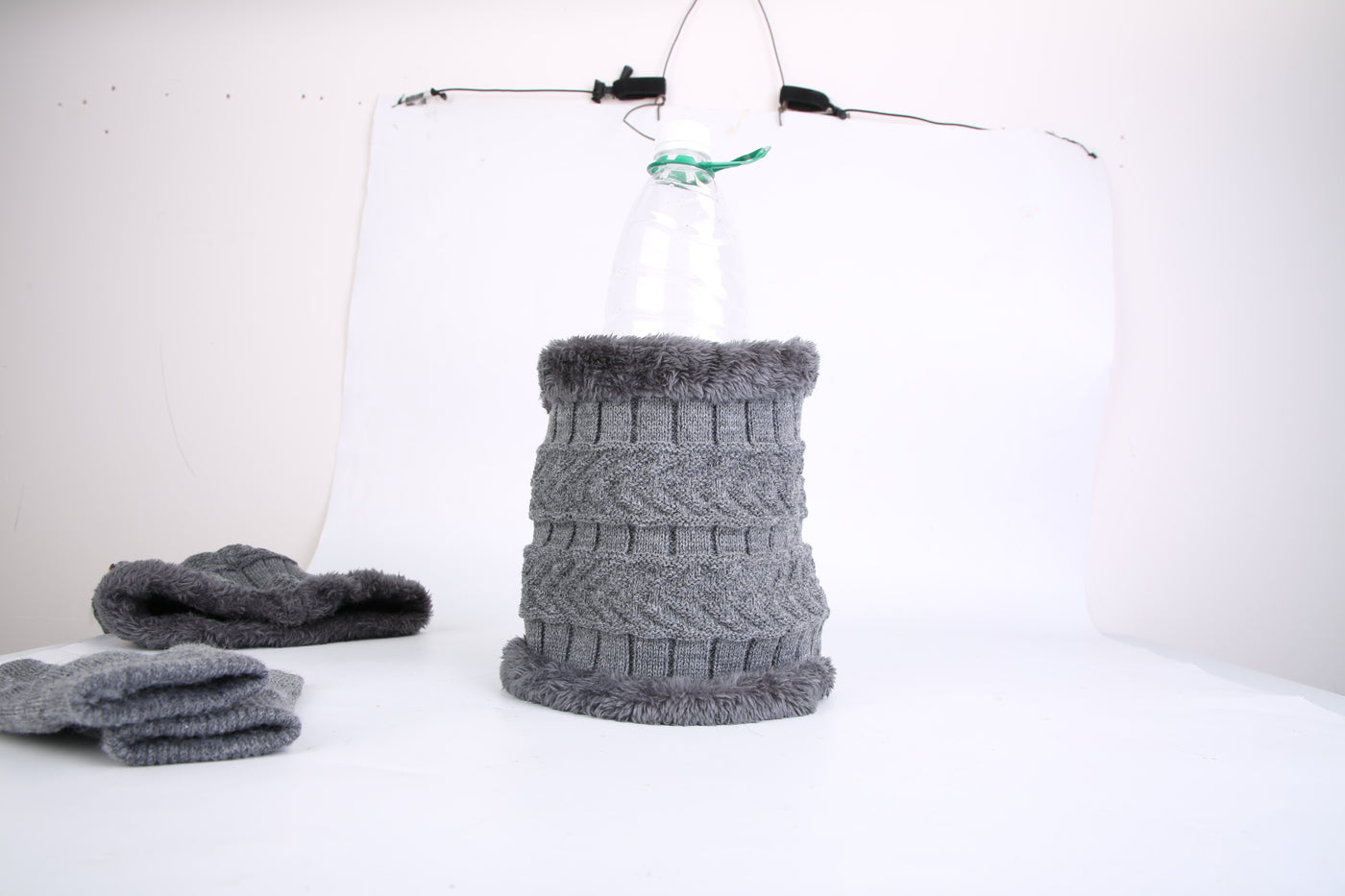 3Pcs Winter Knitted Hat Scarf Gloves Winter Warm Beanie And Touch Screen Gloves Scarf Set Knit Beanie Skull Cap Neck Warmer Mittens For Men Women